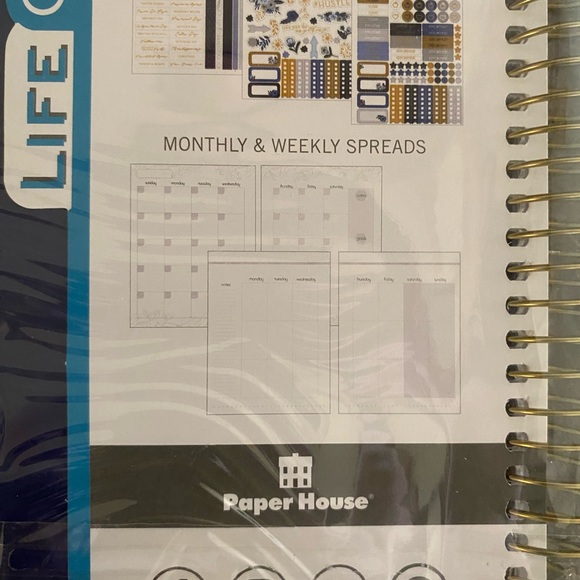 Planner 12 Month Undated - Picture 4 of 5